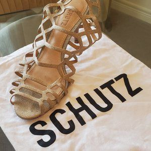 SCHULTZ GOLD SPARKLE MID HEEL